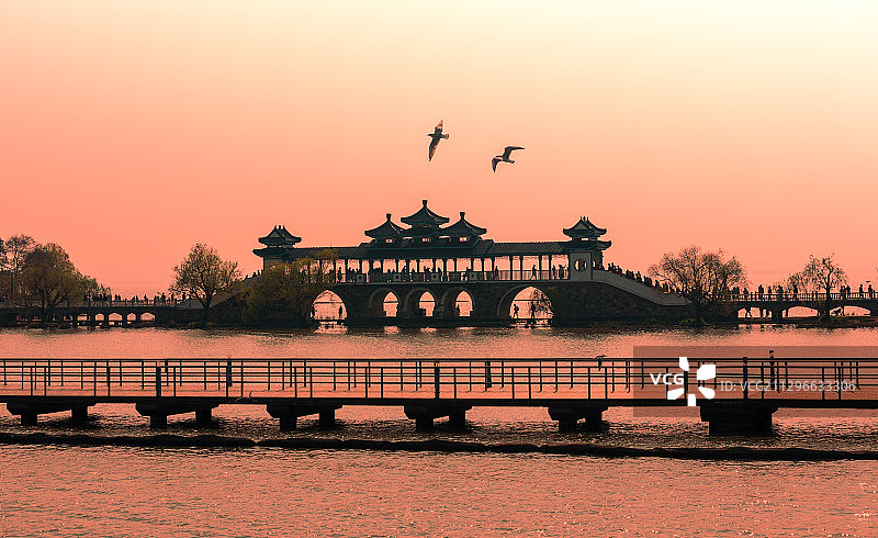 夕照会仙桥   江苏无锡图片素材