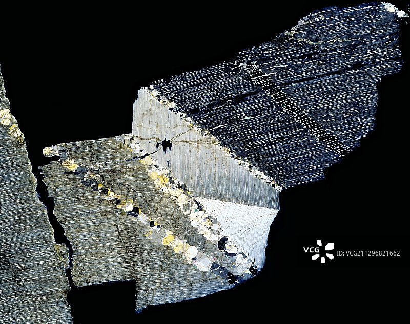 岩石晶体微观结构（扭结），LM图片素材