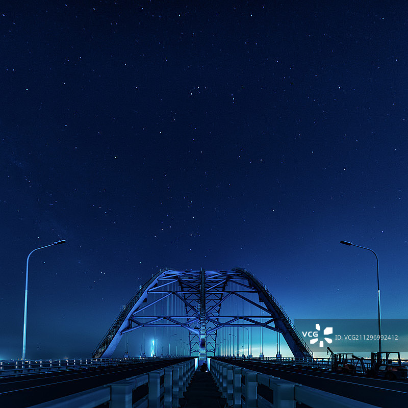 沪苏通长江大桥星空图片素材