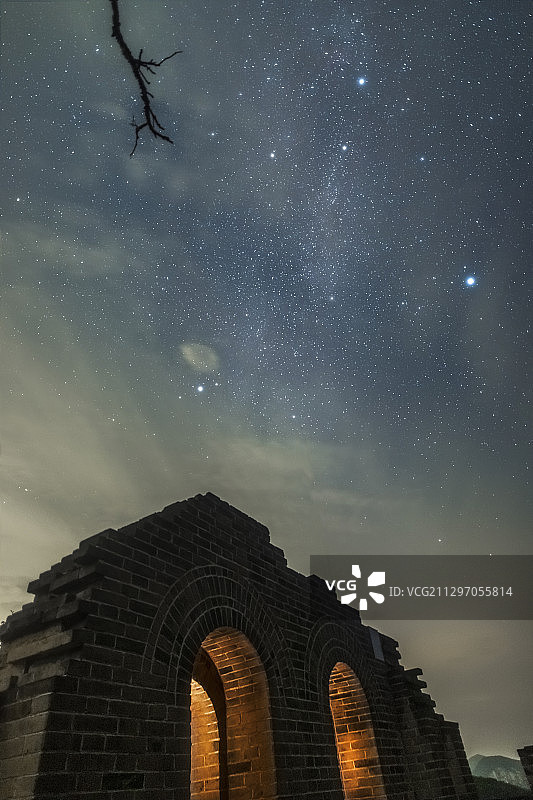 北京延庆九眼楼长城星空图片素材