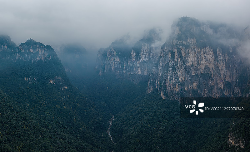 河南新乡八里沟图片素材