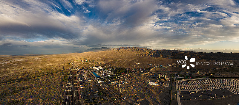 航拍新疆博州精河火车站图片素材