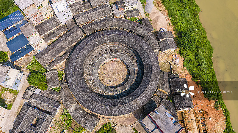 2020.8.26航拍于梅州市大埔县花萼楼图片素材