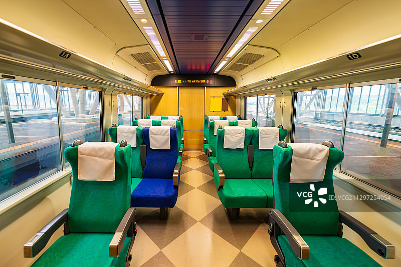 日本火车交通工具内部场景图片素材