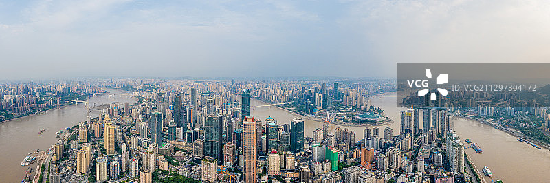 阴天重庆渝中半岛全景图片素材