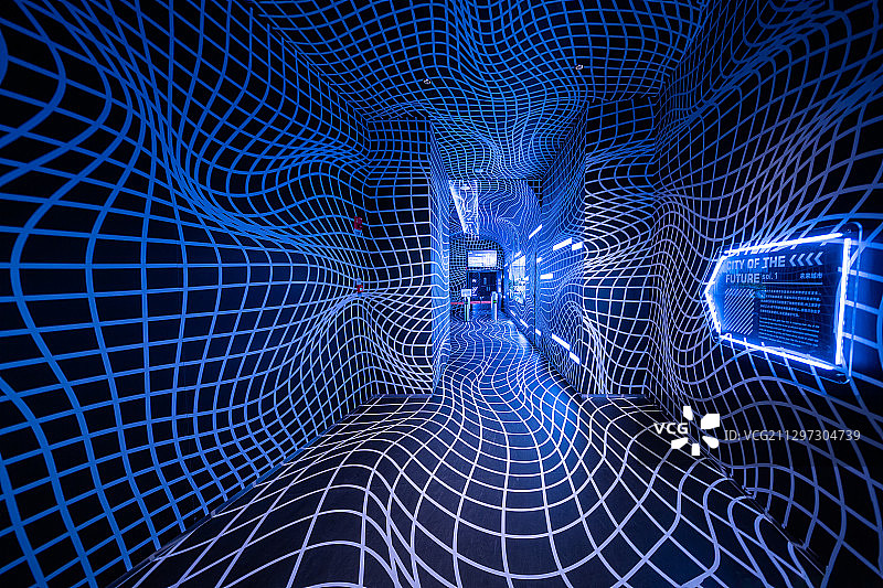 扭曲时空图片素材