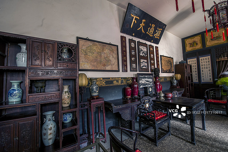 山西省晋中市祁县乔家大院庭院账房房间图片素材