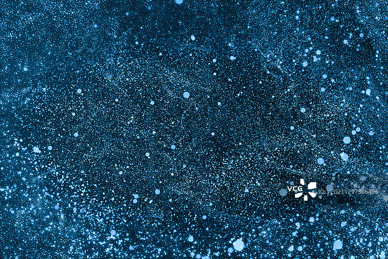 流动的蓝色发光粒子 3D渲染图片素材