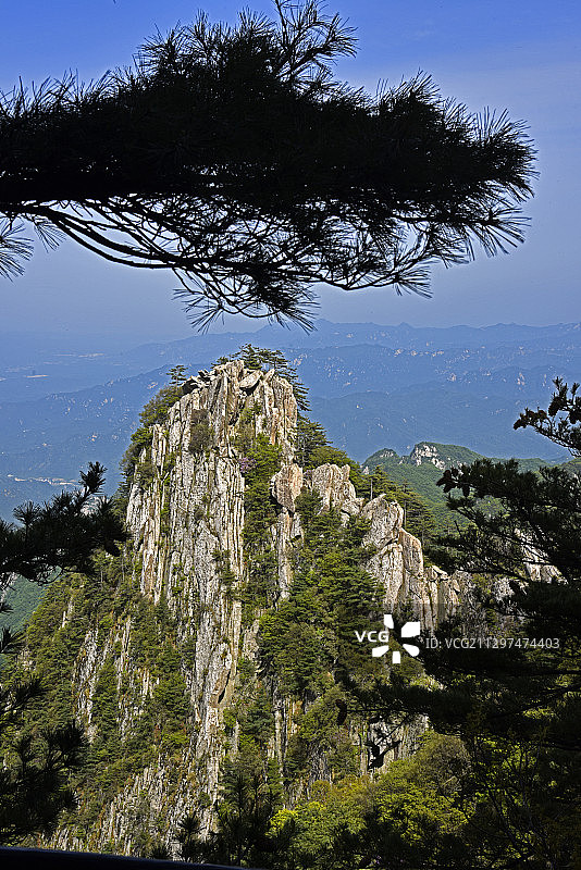 河南平顶山市鲁山县尧山（石人山）图片素材