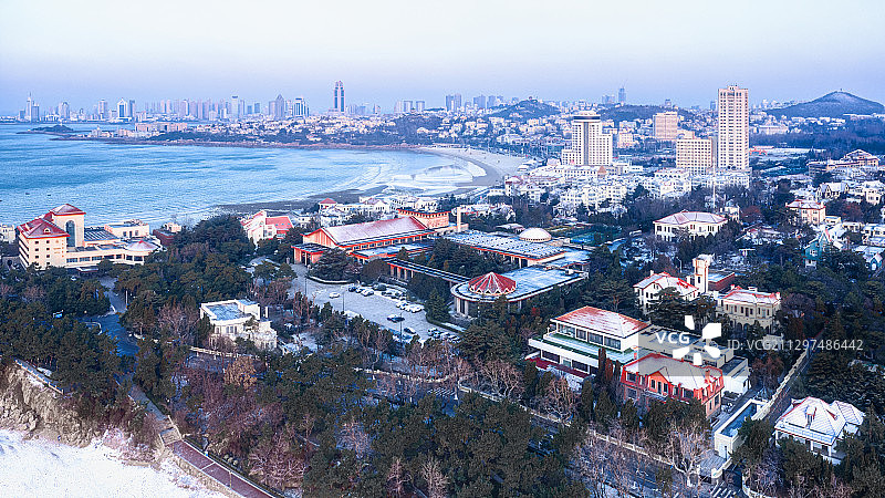 青岛市八大关雪景图图片素材