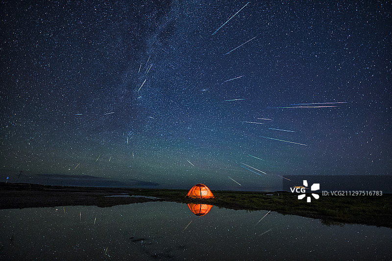 英仙座流星雨图片素材