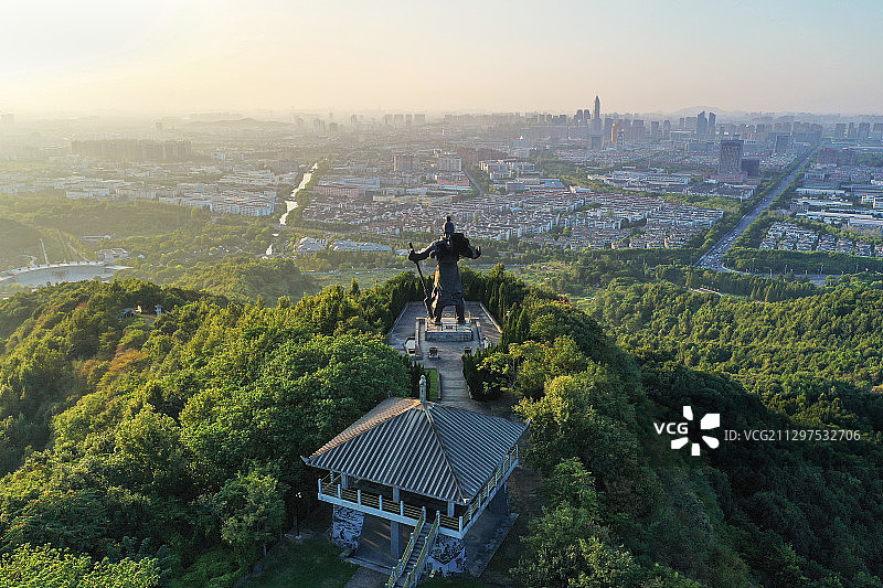 俯视众生+浙江省绍兴市越城区会稽山旅游度假区图片素材