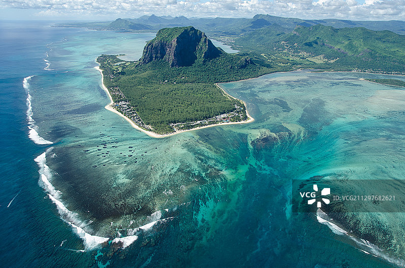毛里求斯小盒诺亚尔海山鸟瞰图图片素材