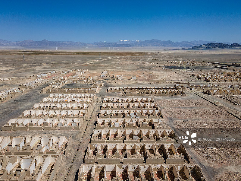航拍青海冷湖废弃石油小镇图片素材