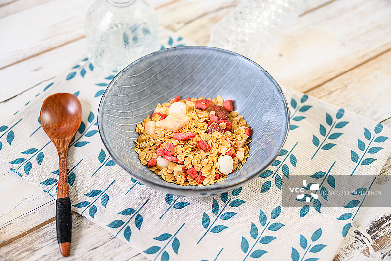 健康早餐牛奶麦片图片素材