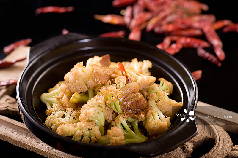 猪肉炒菜花图片素材