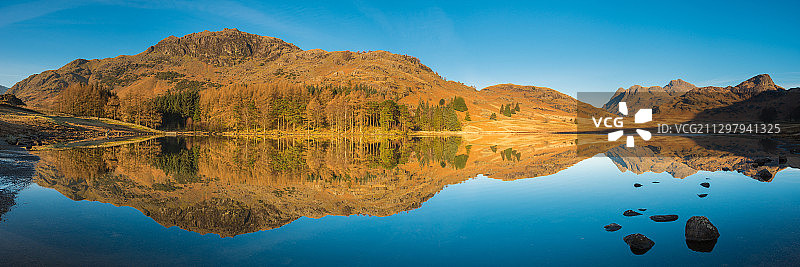 英国安布尔赛德的湖泊山脉风光图片素材