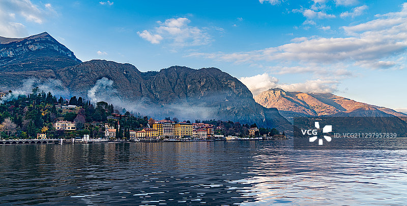 意大利卡德纳比亚湖畔建筑风光图片素材