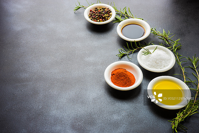 桌子上的食物俯视图图片素材