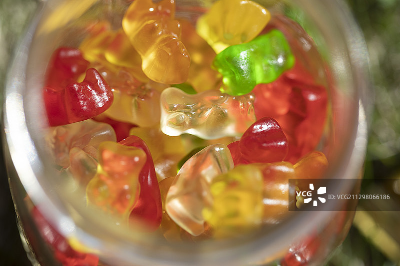 罐子里的橡皮软糖图片素材