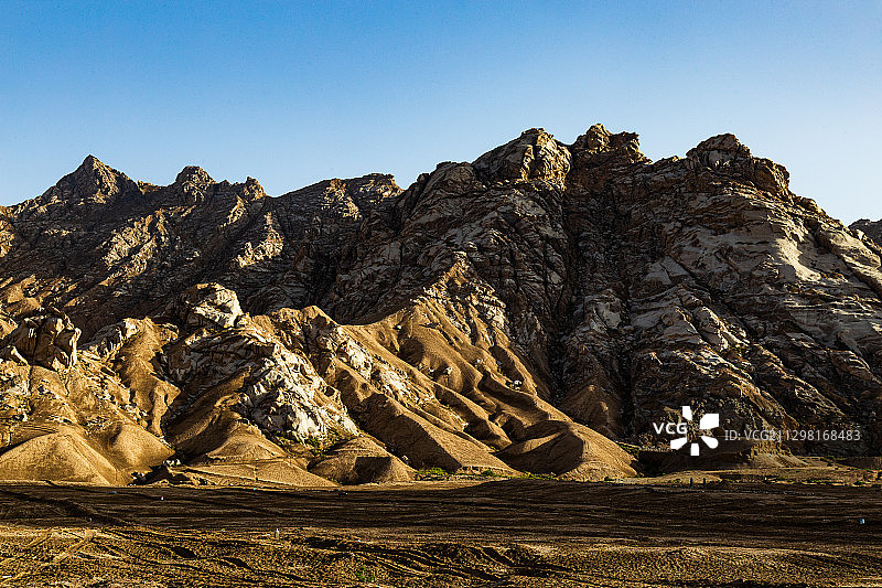 格尔木昆仑山脉图片素材