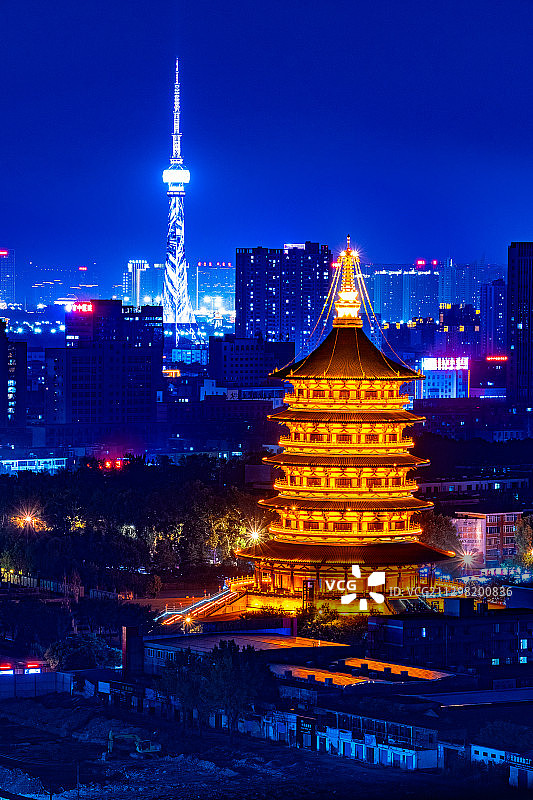 洛阳 天堂塔 中原明珠电视塔 夜景图片素材
