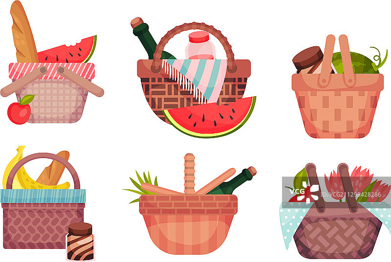 装满水果等食物的野餐篮图片素材