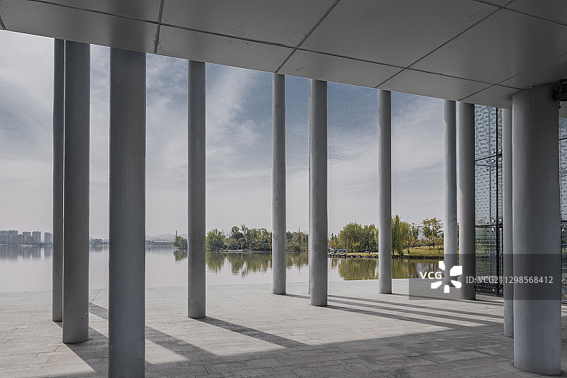 金华湖海塘公园广场环湖建筑图片素材