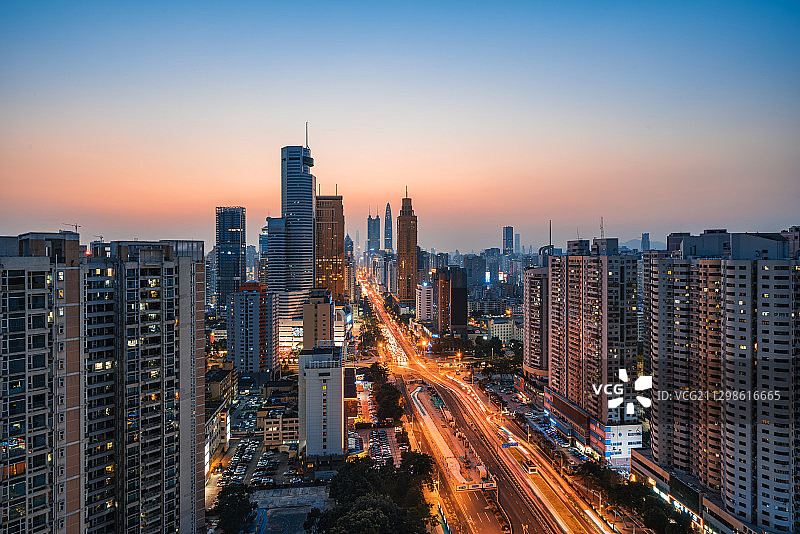 广东省深圳市罗湖区城市天际线黄昏风光图片素材