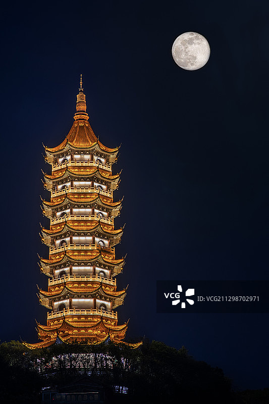 镇海.招宝山.鳌柱塔.满月图片素材
