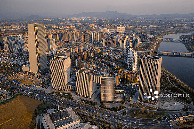 航拍金华金东多湖CBD总部经济中心图片素材