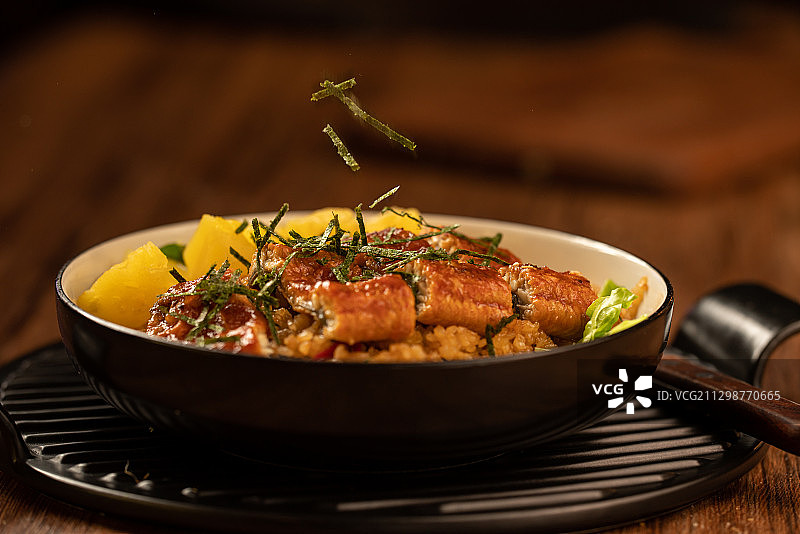 鳗鱼饭图片素材