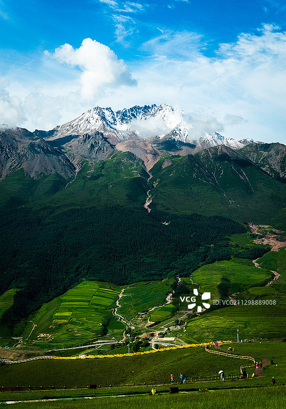 祁连牛心山图片素材