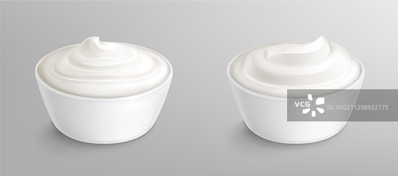 碗装奶油蛋黄酱或酸奶图片素材