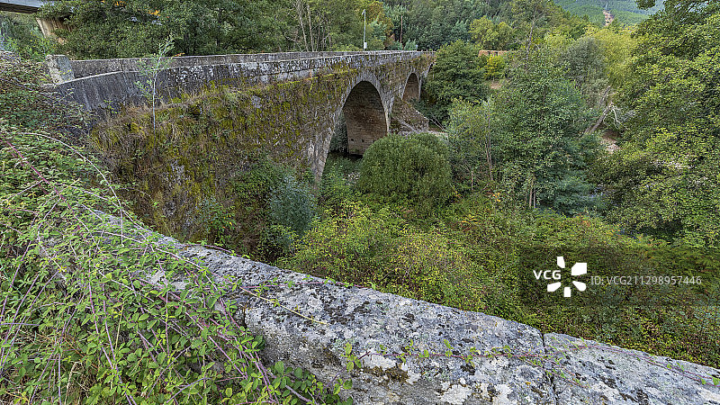 葡萄牙贝蒙特拱桥高角度景观图片素材