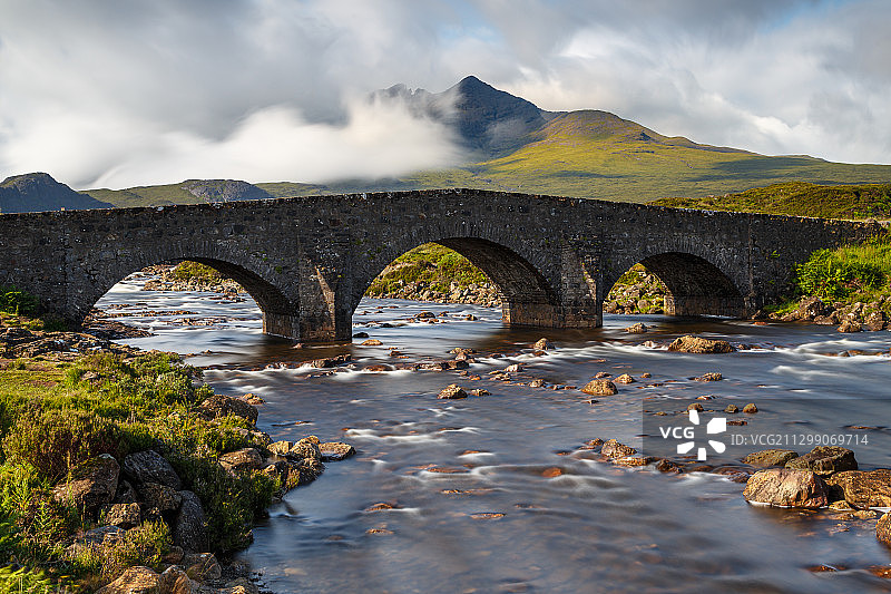英国波特里，河上的拱桥图片素材