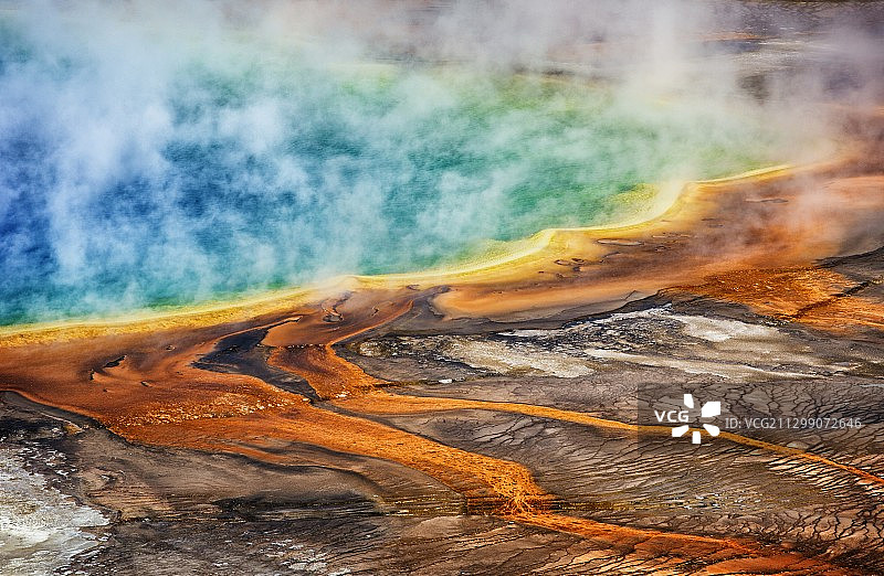 西黄石火山地貌高角度视图，美国图片素材