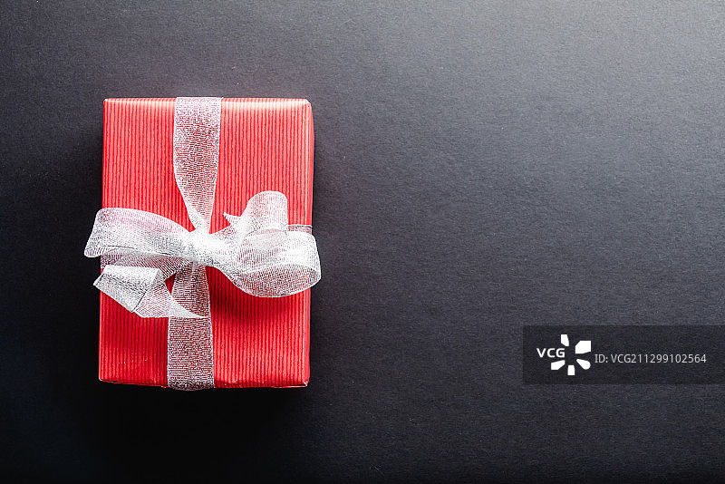桌上的礼品盒特写图片素材