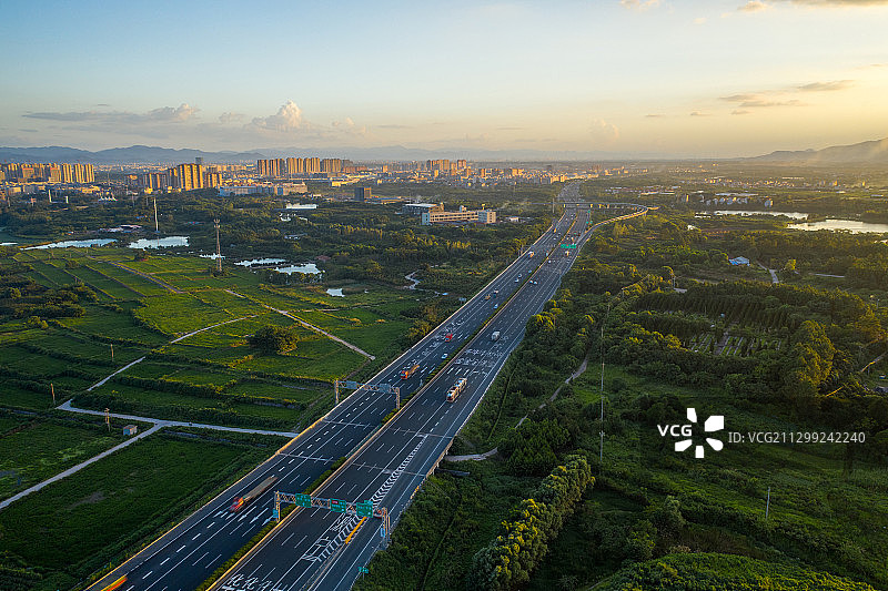 沪昆高速杭金衢金华段图片素材