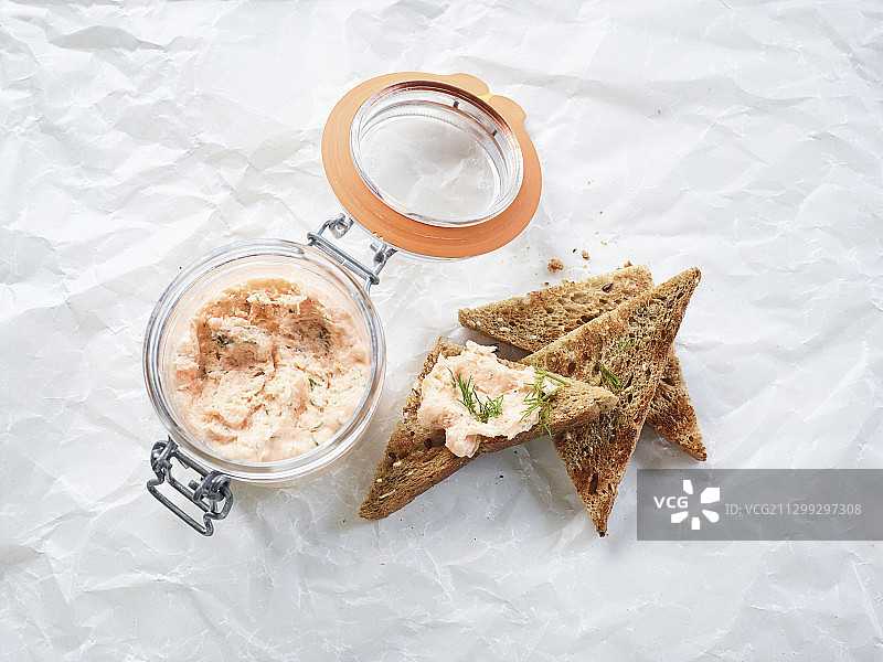 辣根三文鱼慕斯图片素材