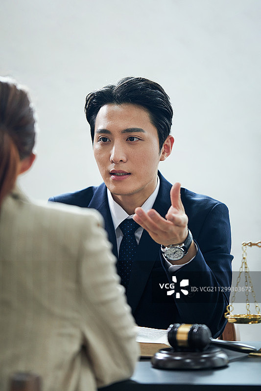 法律，律师，法官，法院，法庭，判决建议图片素材