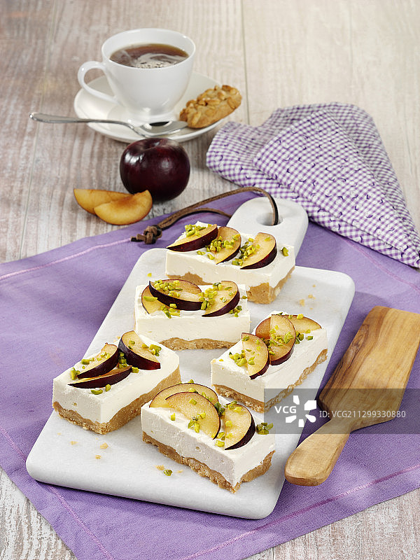 李子花生马斯卡彭切片（免烘烤）图片素材