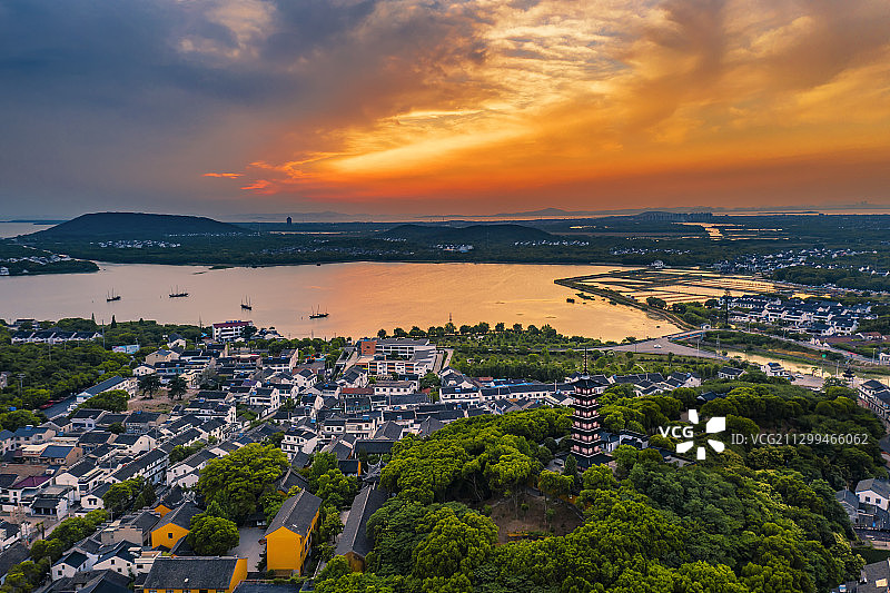 苏州新区铜观音寺的日落图片素材