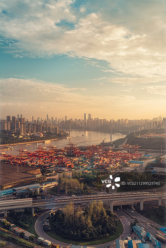 重庆寸滩集装箱码头 1图片素材