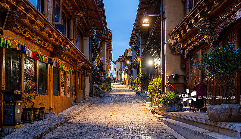 中国云南迪庆香格里拉独克宗古城图片素材