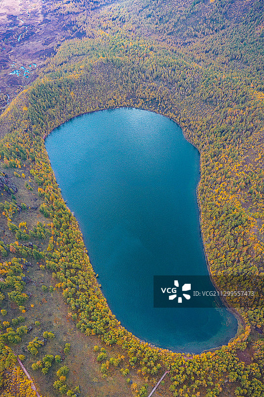驼峰岭天池图片素材