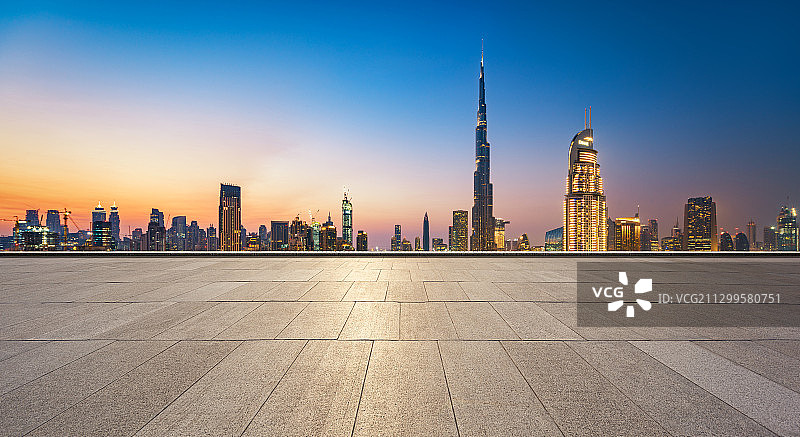 迪拜城市风光道路图片素材