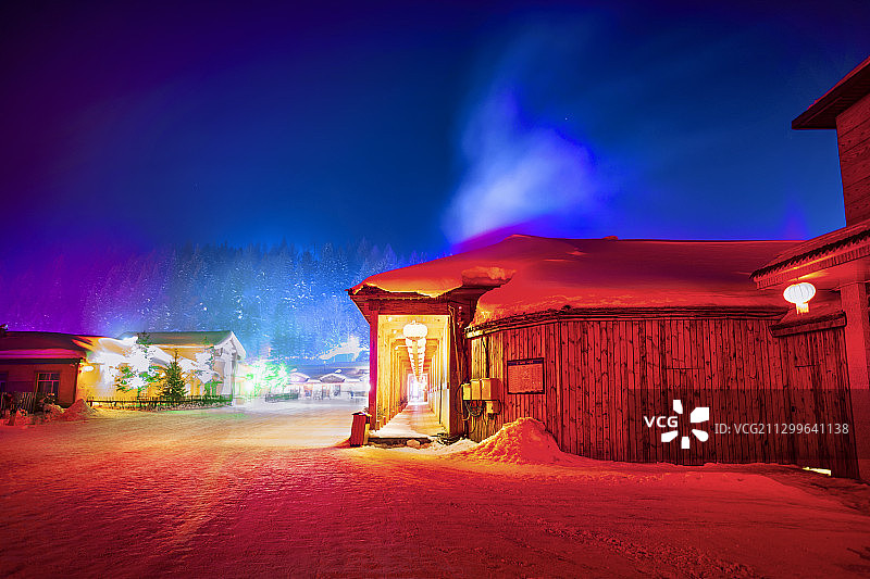 雪乡风景区夜景图片素材