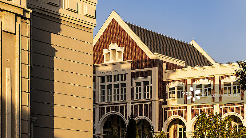 上海外国语大学英语学院图片素材
