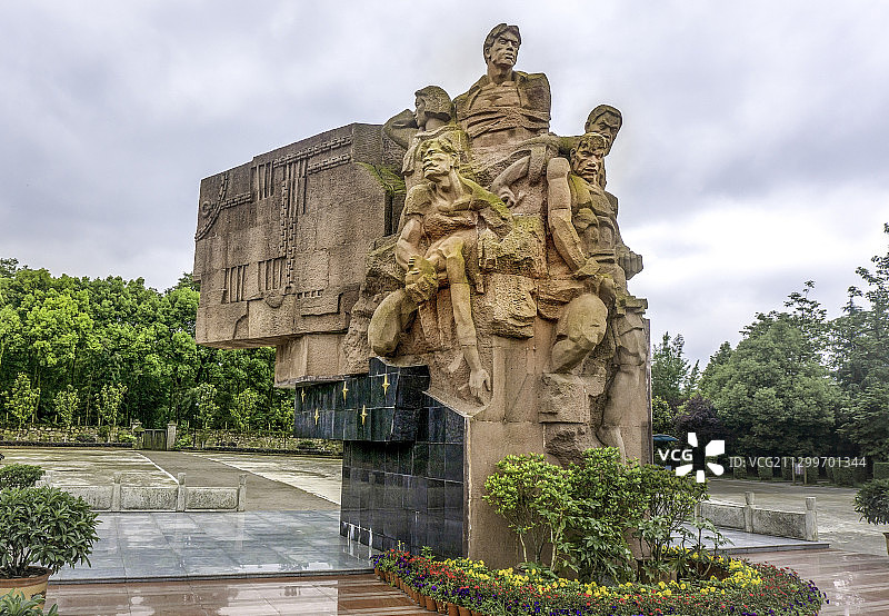 贵阳市息烽集中营纪念馆主题雕塑图片素材